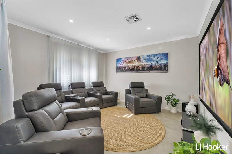 Photo - 11 Surpark Approach, Southern River WA 6110 - Image 5