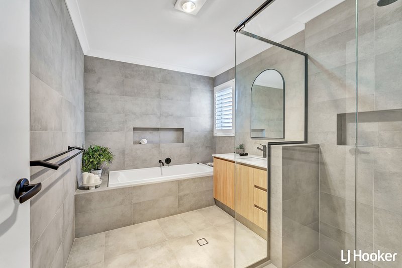Photo - 11 Surpark Approach, Southern River WA 6110 - Image 18