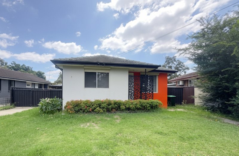 Photo - 11 Sutton Road, Ashcroft NSW 2168 - Image 3