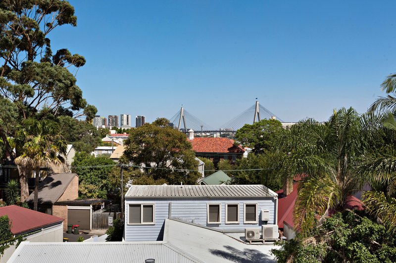 Photo - 11 Sutton Street, Balmain NSW 2041 - Image 1