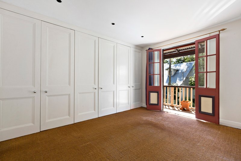 Photo - 11 Sutton Street, Balmain NSW 2041 - Image 4