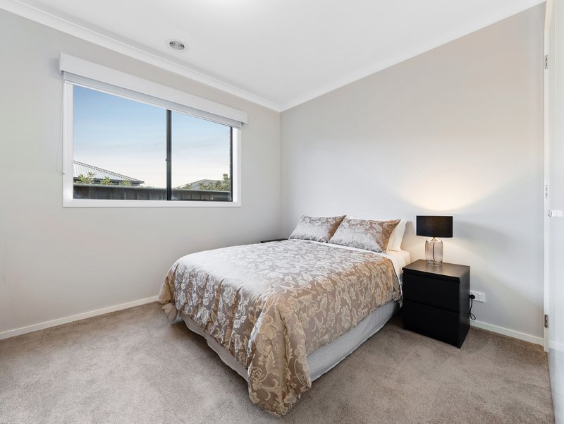 Photo - 11 Swanston Street, Clyde VIC 3978 - Image 17