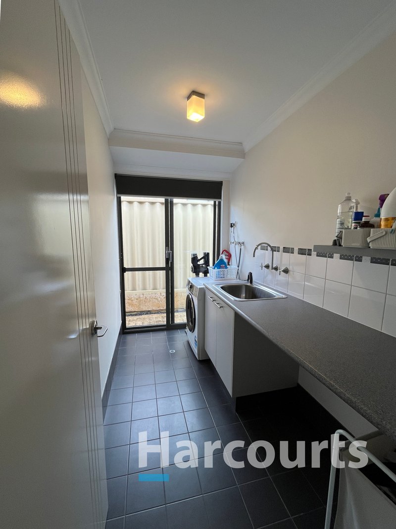 Photo - 11 Swift Close, Broadwater WA 6280 - Image 5