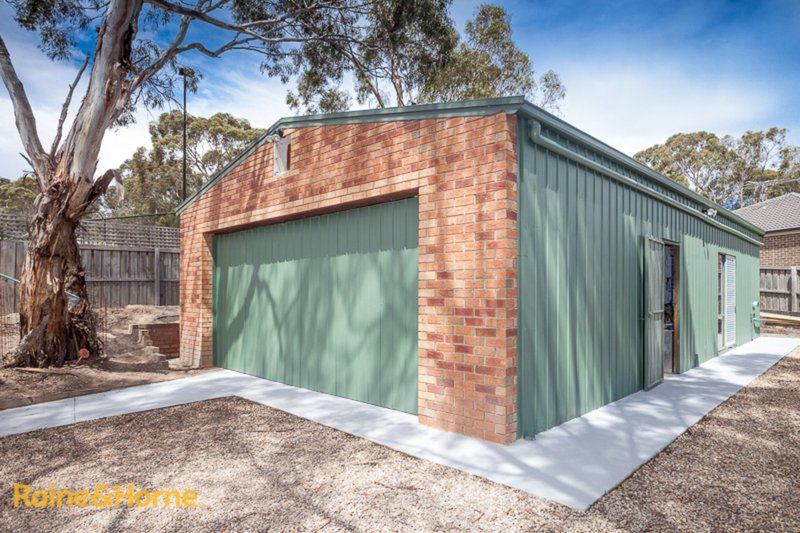 Photo - 11 Swift Parrot Close, Sunbury VIC 3429 - Image 18