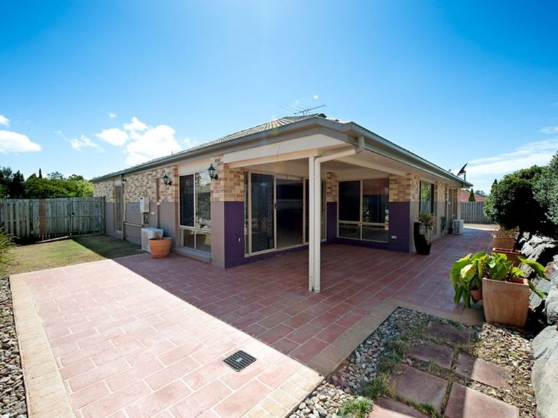 Photo - 11 Swordgrass Court, Kallangur QLD 4503 - Image 14