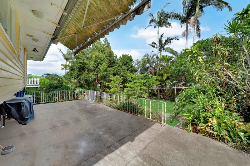 Photo - 11 Tabulam Street, Wavell Heights QLD 4012 - Image 14