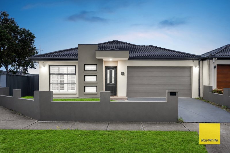 Photo - 11 Tallinga Street, Tarneit VIC 3029 - Image 2