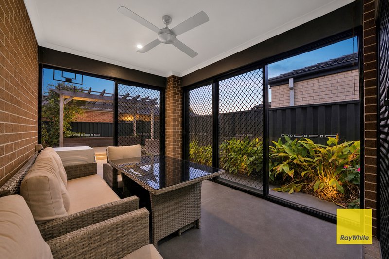 Photo - 11 Tallinga Street, Tarneit VIC 3029 - Image 11