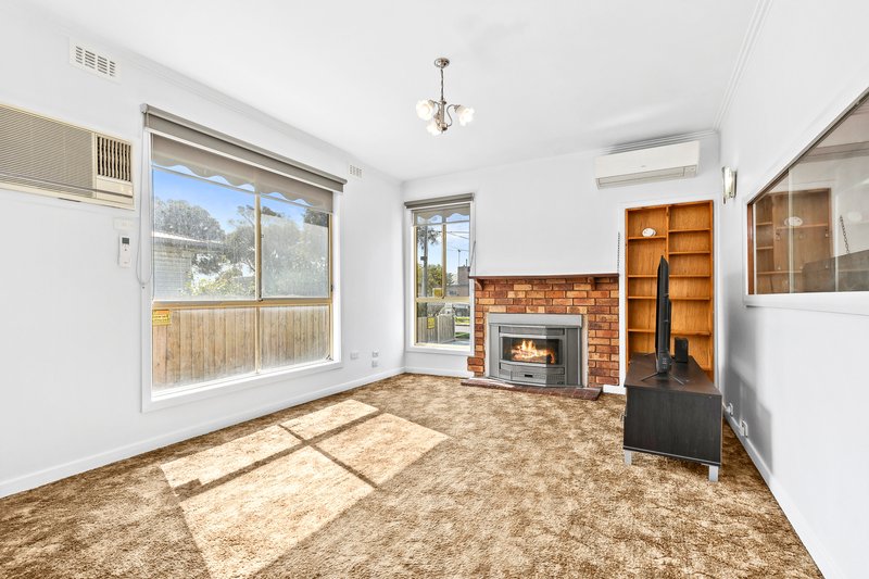 Photo - 11 Tallis Street, Norlane VIC 3214 - Image 4