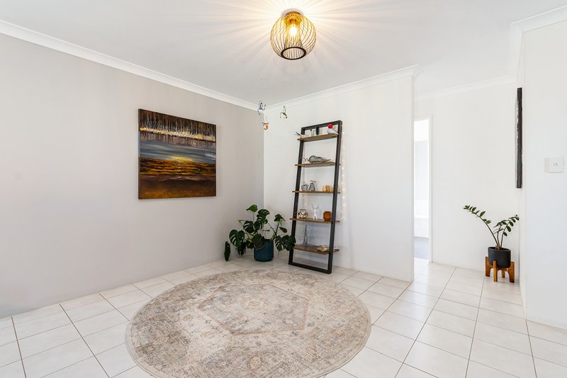 Photo - 11 Tapalla Turn, Merriwa WA 6030 - Image 12