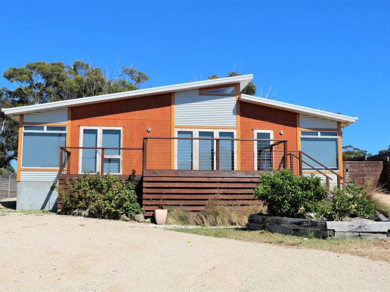 11 Targett Street, Scamander TAS 7215