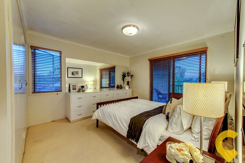 Photo - 11 Tarnook Drive, Ferny Hills QLD 4055 - Image 13