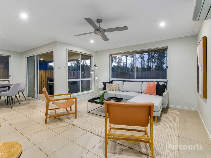 Photo - 11 Tasman Boulevard, Fitzgibbon QLD 4018 - Image 6