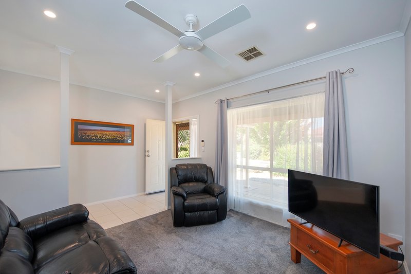 Photo - 11 Tate Avenue, Mount Barker SA 5251 - Image 3