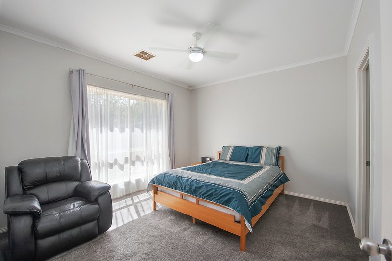 Photo - 11 Tate Avenue, Mount Barker SA 5251 - Image 6