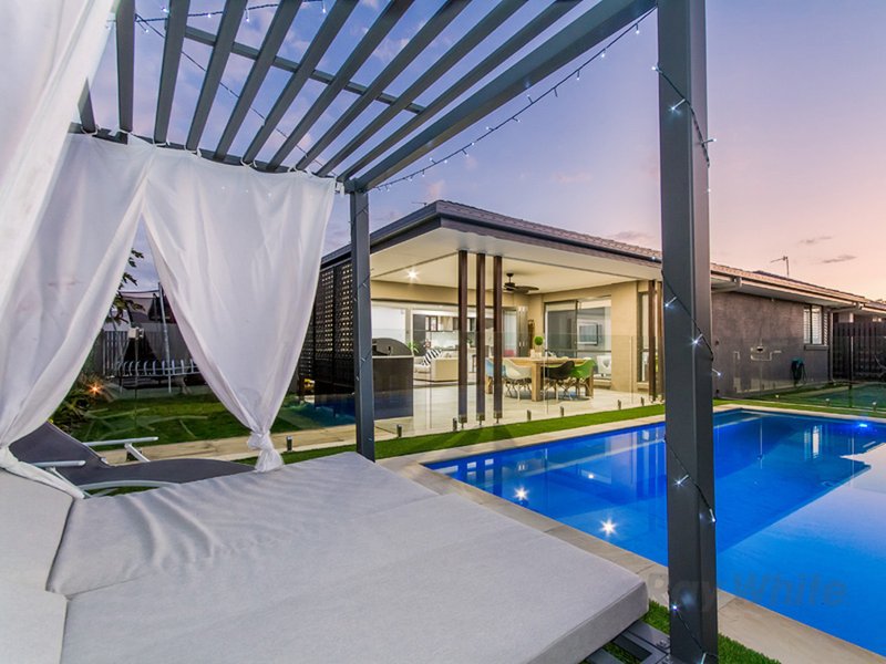 11 Taurus Circuit, Coomera QLD 4209