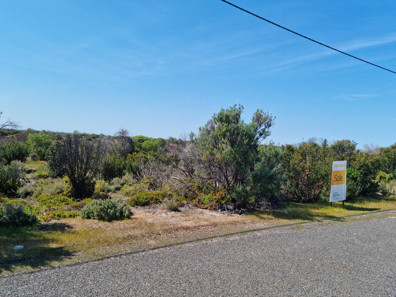 Photo - 11 Teal Crescent, Thompson Beach SA 5501 - Image 3