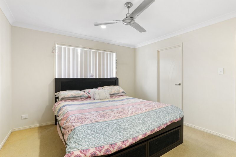 Photo - 11 Tedar Close, Bellmere QLD 4510 - Image 6