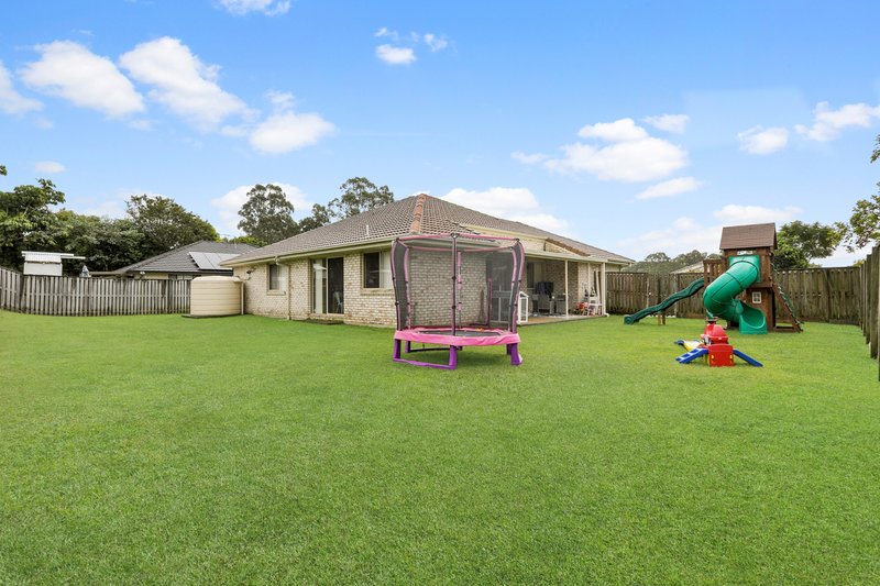 Photo - 11 Tedar Close, Bellmere QLD 4510 - Image 11