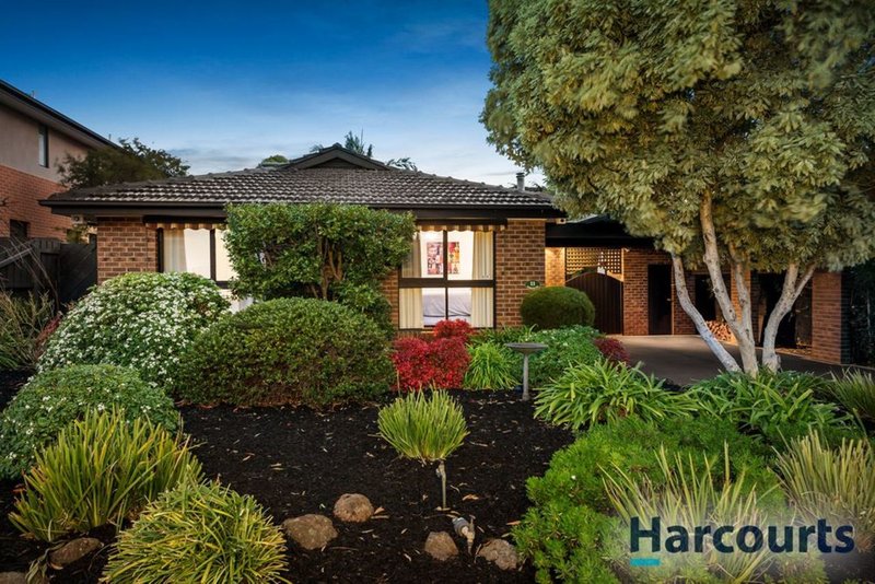 11 Teddington Way, Wantirna VIC 3152