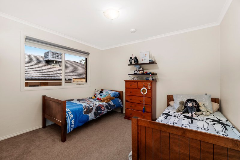 Photo - 11 Teena Court, Wonga Park VIC 3115 - Image 7