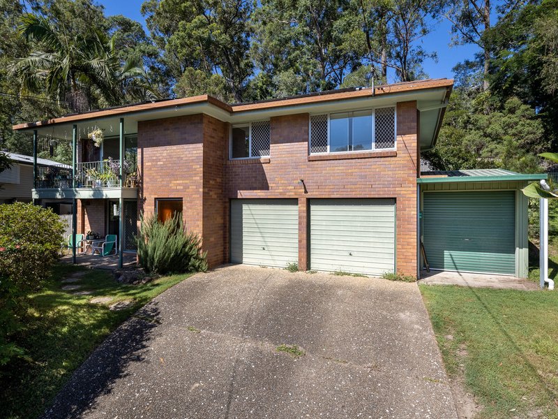 Photo - 11 Teenan Street, Ferny Hills QLD 4055 - Image 2