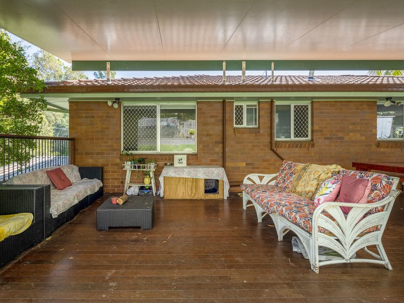 Photo - 11 Teenan Street, Ferny Hills QLD 4055 - Image 17