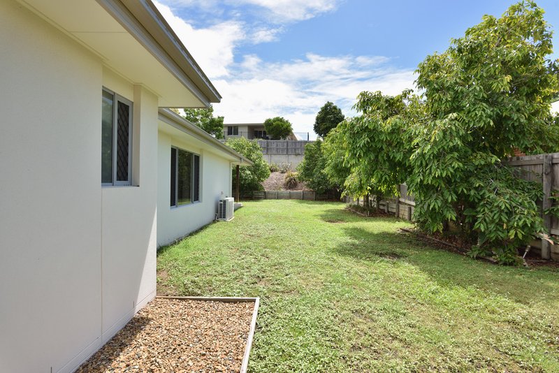 Photo - 11 Telopea Place, Kirkwood QLD 4680 - Image 25