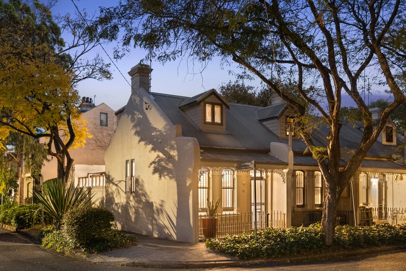 Photo - 11 Telopea Street, Redfern NSW 2016 - Image 1