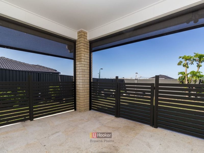 Photo - 11 Thames Drive, Regents Park QLD 4118 - Image 10