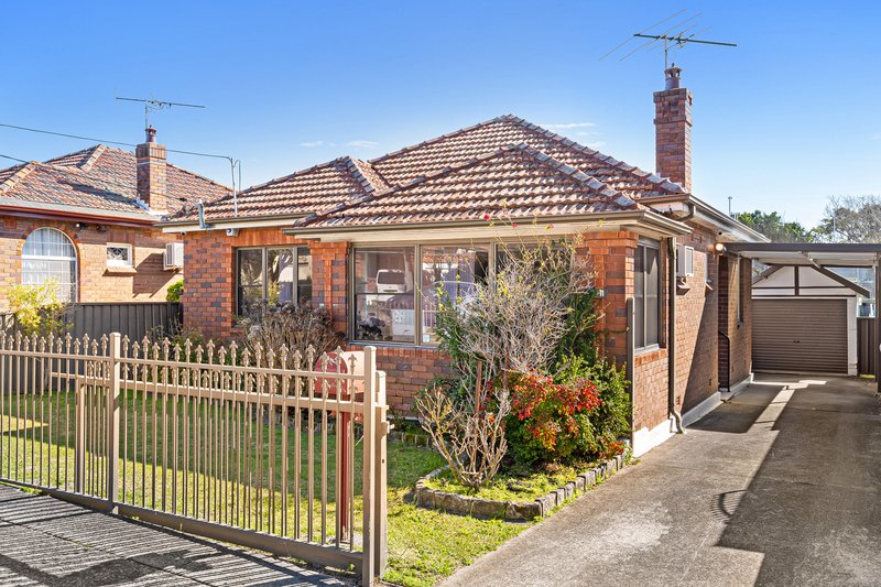 11 The Avenue, Kingsgrove NSW 2208