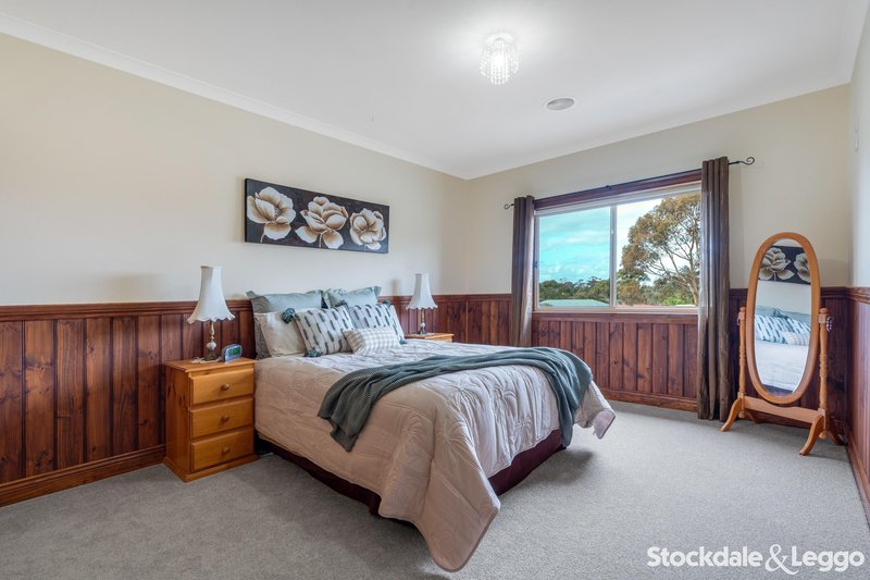 Photo - 11 The Avenue, Sunbury VIC 3429 - Image 16