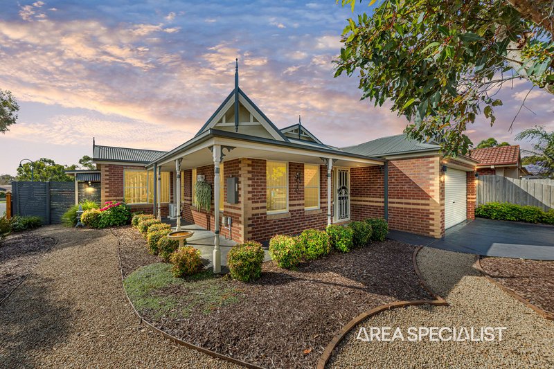 Photo - 11 The Belfry , Cranbourne VIC 3977 - Image 2