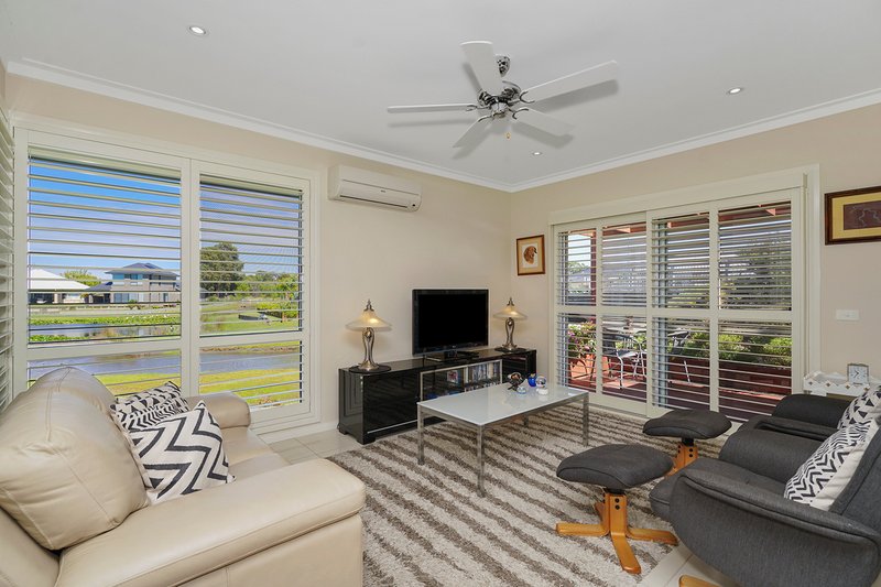 Photo - 11 The Haven , Tea Gardens NSW 2324 - Image 4