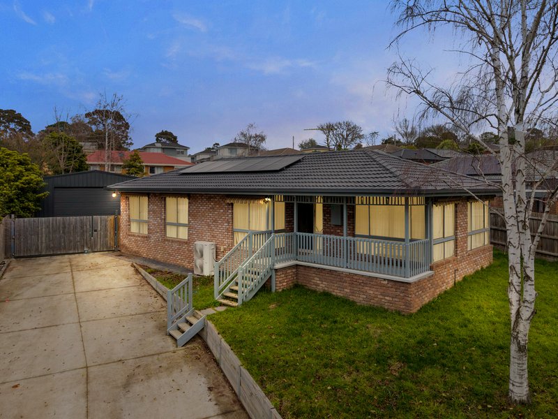 Photo - 11 The Ridgeway , Pakenham VIC 3810 - Image 1