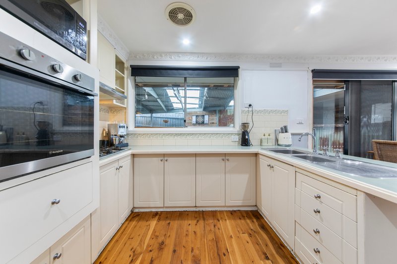 Photo - 11 The Ridgeway , Pakenham VIC 3810 - Image 6