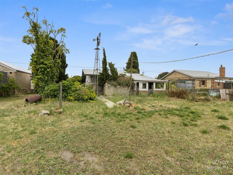 Photo - 11 Third Street, Warooka SA 5577 - Image 3