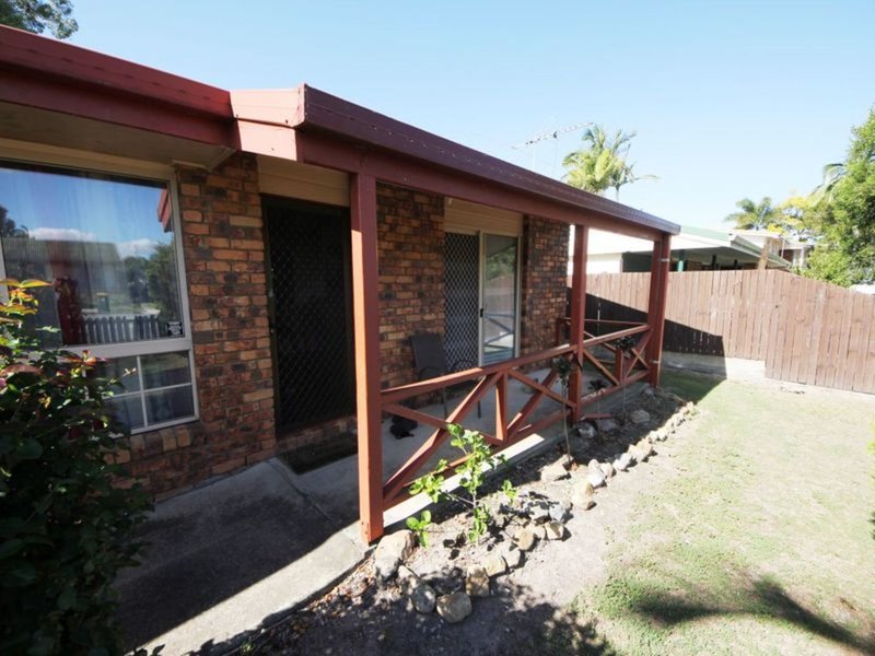 Photo - 11 Thompson Street, Deception Bay QLD 4508 - Image 3