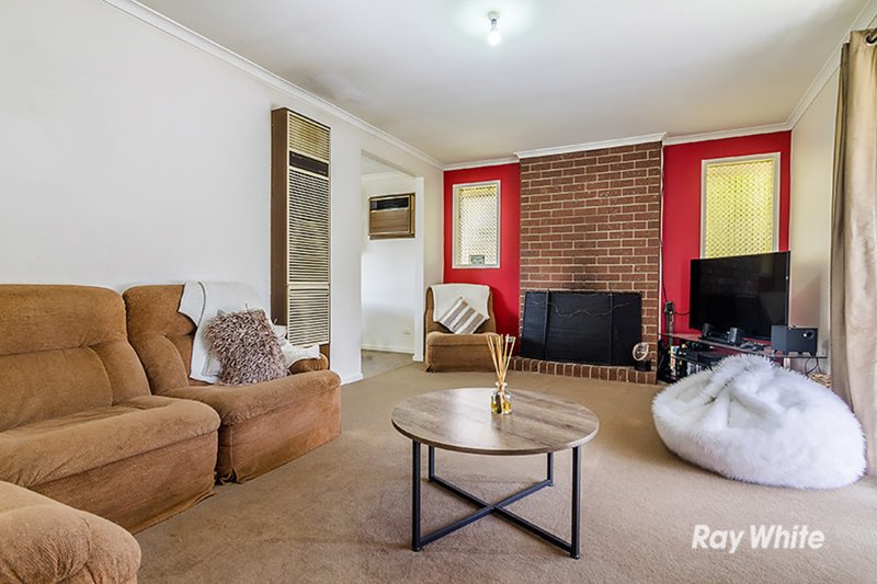 Photo - 11 Thompsons Road, Cranbourne North VIC 3977 - Image 2