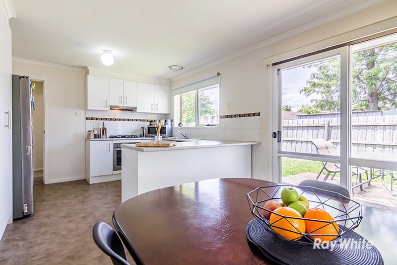 Photo - 11 Thompsons Road, Cranbourne North VIC 3977 - Image 4