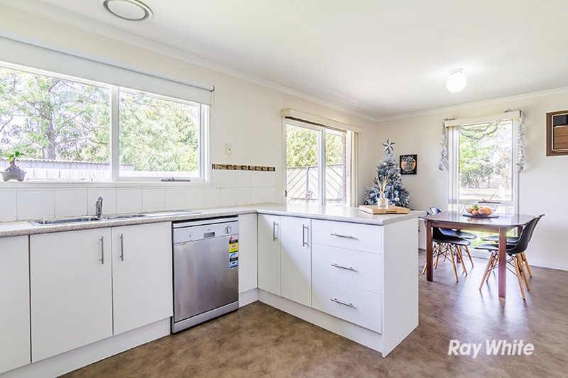 Photo - 11 Thompsons Road, Cranbourne North VIC 3977 - Image 8