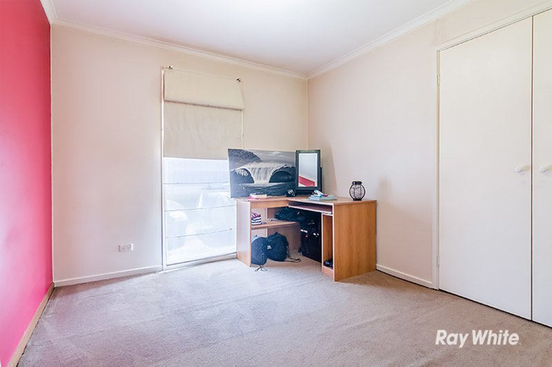 Photo - 11 Thompsons Road, Cranbourne North VIC 3977 - Image 9