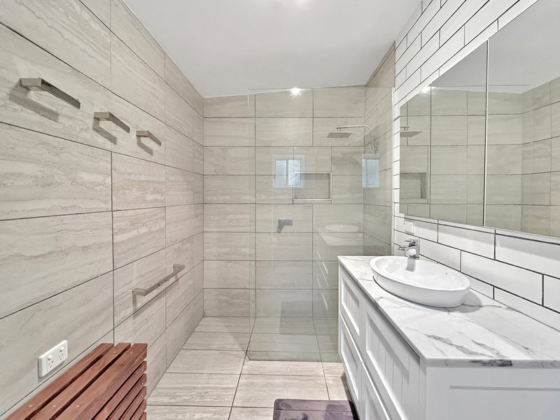 Photo - 11 Timbara Crescent, Surfside NSW 2536 - Image 8