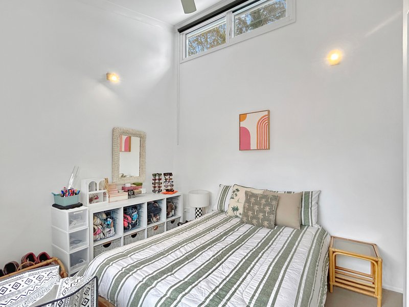 Photo - 11 Timbara Crescent, Surfside NSW 2536 - Image 10