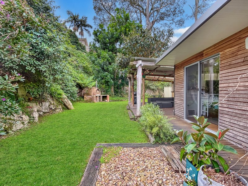 Photo - 11 Timbara Crescent, Surfside NSW 2536 - Image 16