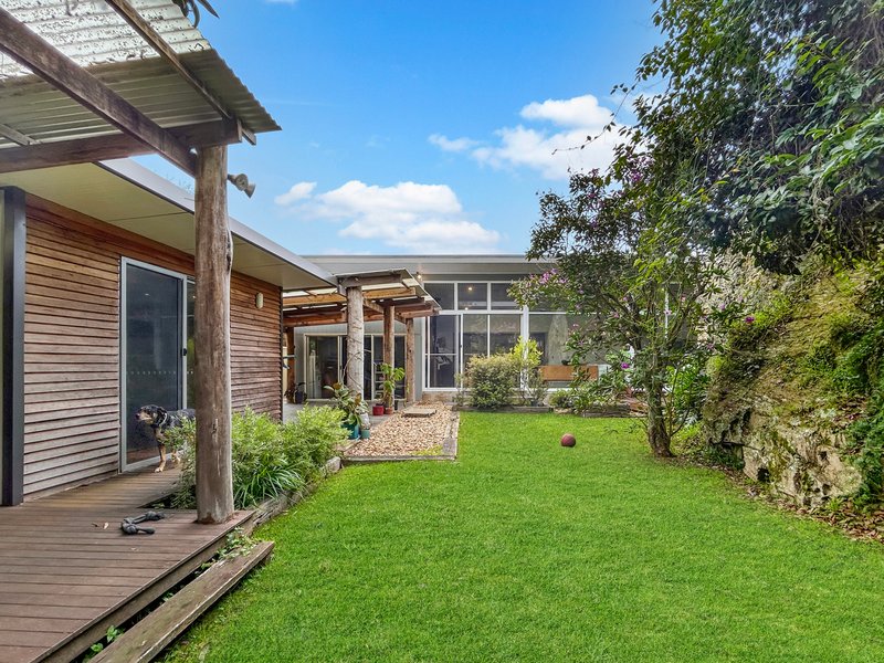Photo - 11 Timbara Crescent, Surfside NSW 2536 - Image 19