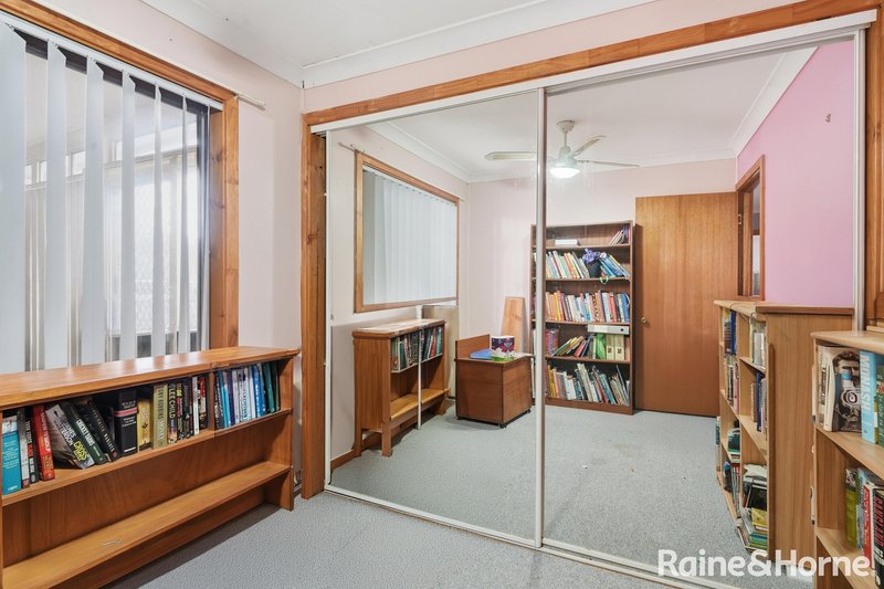 Photo - 11 Tobruk Street, North St Marys NSW 2760 - Image 9