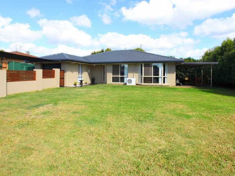 Photo - 11 Torridon Cl , Merrimac QLD 4226 - Image 2