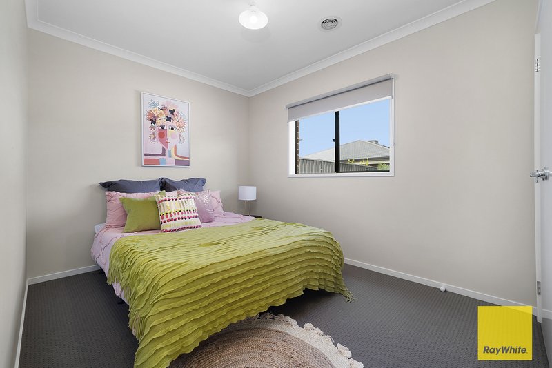 Photo - 11 Trajectory Drive, Tarneit VIC 3029 - Image 13