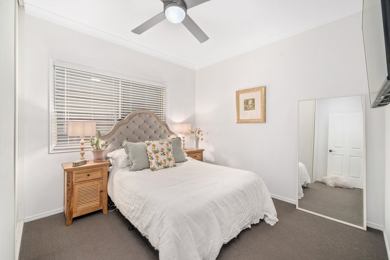 Photo - 11 Tramore Street, Margate QLD 4019 - Image 18